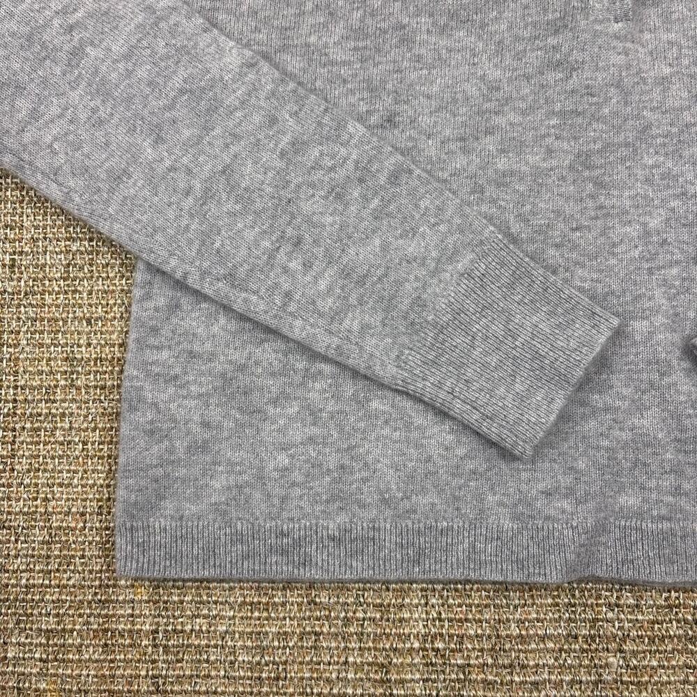 🩶 Pilcro Anthropologie 100% Cashmere Cropped Polo Sweater | Size XS | Gray NWT - Picture 4 of 6